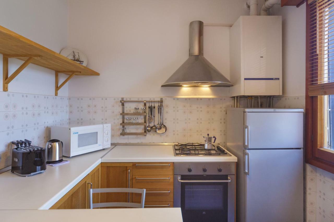 Apartamento Casa Anna Sea View, Pool, Parking & Wifi Rapallo Exterior foto